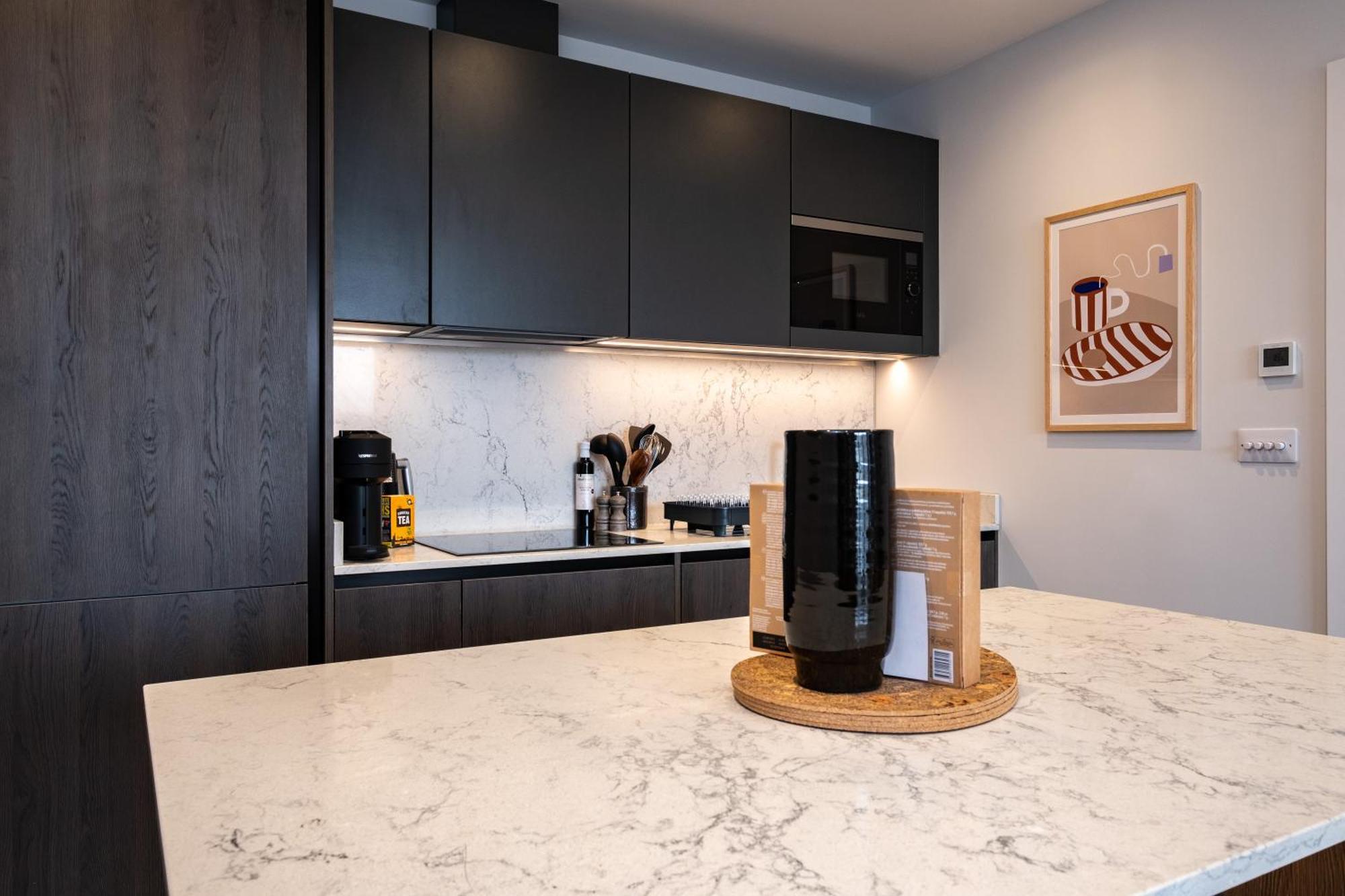 Modern 1-bedroom In The Heart Of Appartement *
